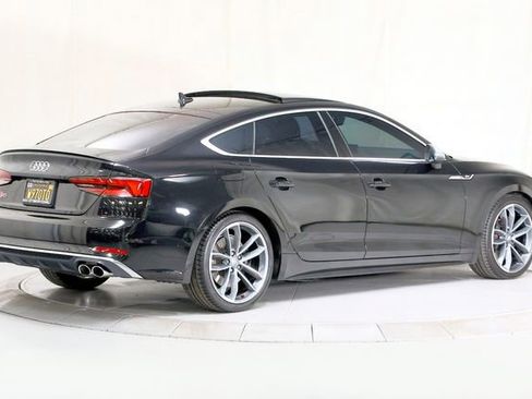 Used 2019 Audi S5 Premium w/ Convenience Package image 2