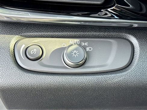 New 2026 Buick Envista Sport Touring w/ Convenience I Package image 10