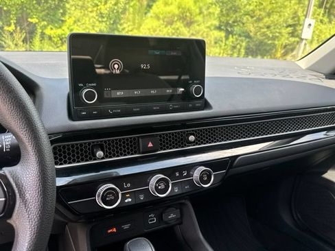 Used 2022 Honda Civic LX image 18