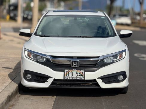 Used 2018 Honda Civic EX-L image 7