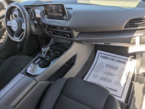 Used 2024 Nissan Rogue S image 20