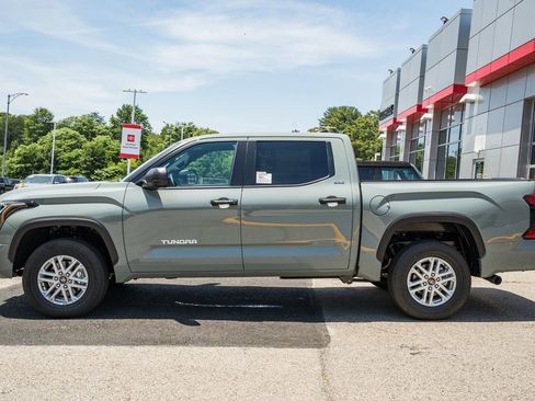 New 2026 Toyota Tundra SR5 AWD/4WD image 4