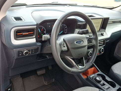 Certified 2024 Ford Maverick XLT w/ XLT Luxury Package image 18