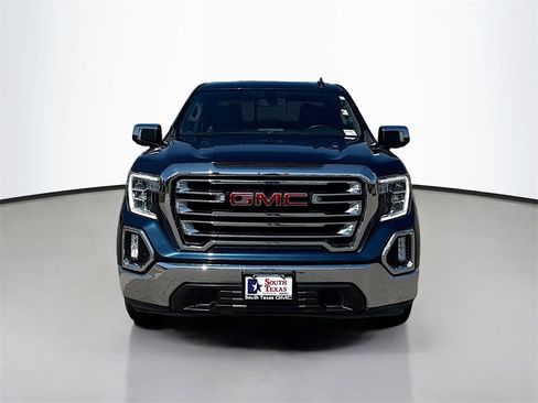 Used 2022 GMC Sierra 1500 SLT image 2