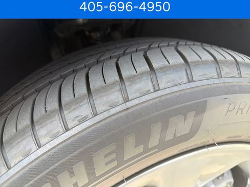 Used 2026 Genesis GV70 2.5T Select AWD/4WD image 30