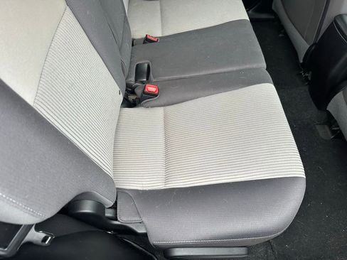 Used 2014 Toyota RAV4 XLE image 18