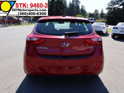 Used 2016 Hyundai Elantra GT w/ Option Group 02 FWD image 8