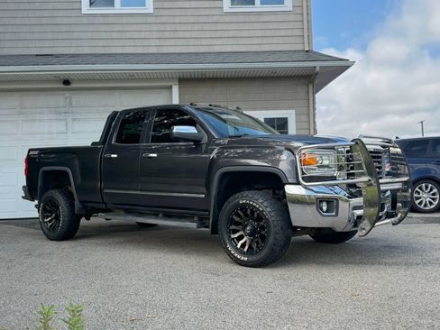 Used 2015 GMC Sierra 2500 SLT w/ Snow Plow Prep Package AWD/4WD image 2