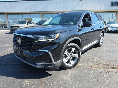 Used 2024 Honda Pilot EX-L image 2