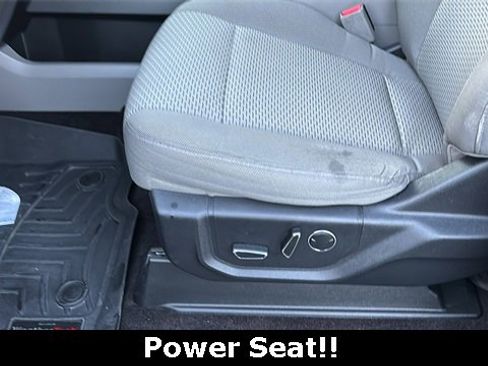 Used 2016 Ford F150 XLT w/ Equipment Group 302A Luxury image 5