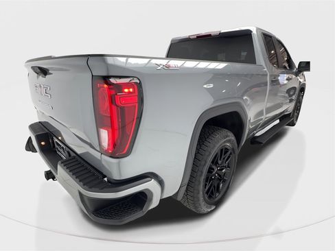 Used 2025 GMC Sierra 1500 Pro w/ Graphite Edition image 9
