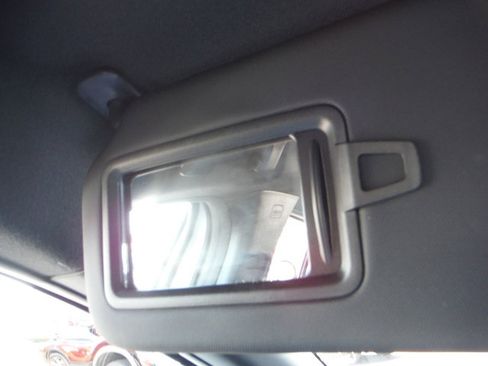 Used 2022 MAZDA MAZDA3 s FWD image 26