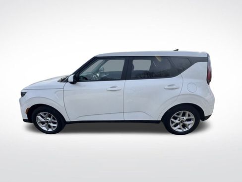 Used 2024 Kia Soul LX w/ Option Group 015 image 2