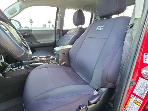 Used 2023 Toyota Tacoma SR w/ SR Convenience Package RWD image 13