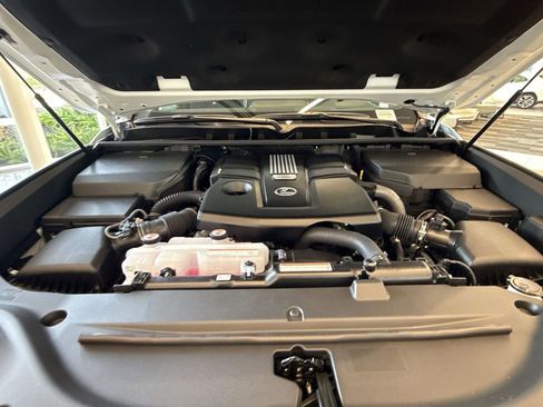New 2026 Lexus LX 600 4WD w/ Luxury Package image 6
