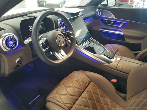 Used 2022 Mercedes-Benz SL 63 AMG 4MATIC image 9