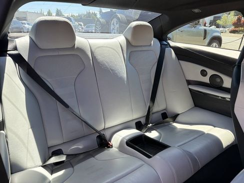 Used 2018 BMW M4 Coupe RWD image 24