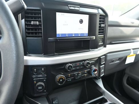 Used 2026 Ford F350 XLT w/ 360-Degree Camera Package AWD/4WD image 27