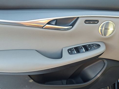 Certified 2024 INFINITI QX50 Luxe w/ Cargo Package image 12