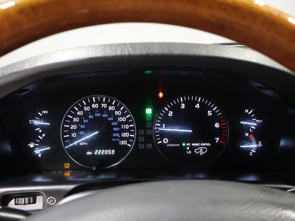 Used 2007 Lexus LX 470 4WD w/ Preferred Accessory Pkg image 37