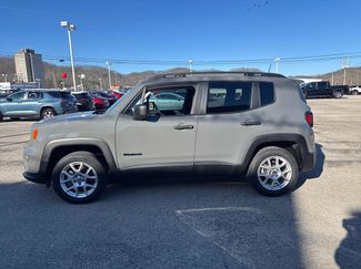 Used 2021 Jeep Renegade Sport w/ Sport Appearance Group video 2