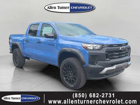 New 2026 Chevrolet Colorado Trail Boss AWD/4WD image 1