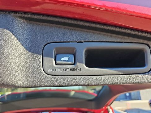 Used 2022 Honda CR-V Touring image 17