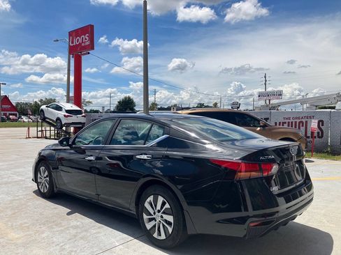Used 2021 Nissan Altima 2.5 S FWD image 5