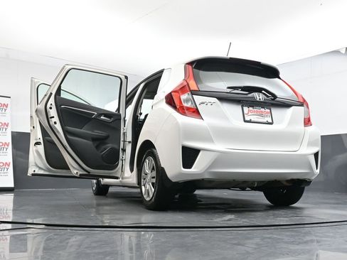 Used 2015 Honda Fit LX image 44