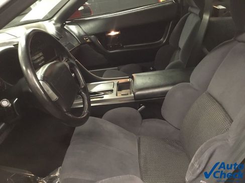 Used 1991 Chevrolet Corvette Coupe image 20