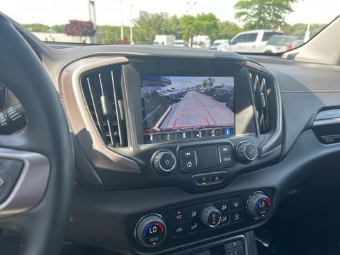 Used 2024 GMC Terrain AT4 w/ Infotainment Package II AWD/4WD image 29