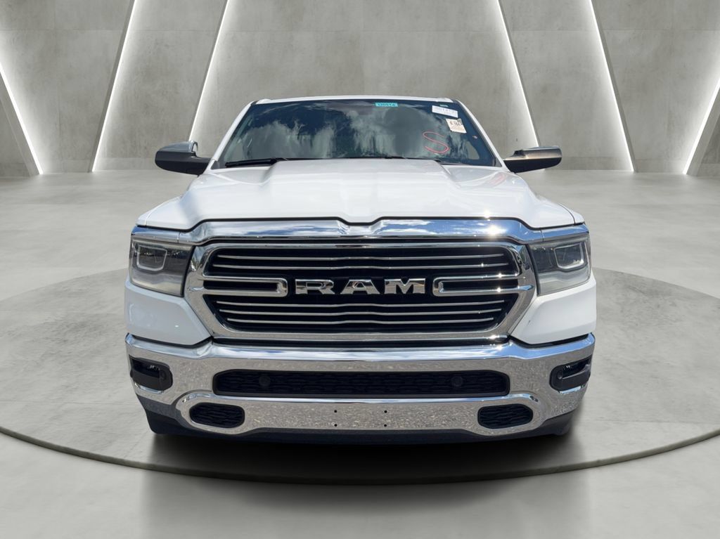 Used 2023 RAM 1500 Laramie AWD/4WD image 2