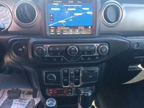 Used 2020 Jeep Gladiator Rubicon image 20