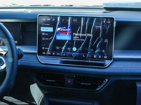 New 2026 Volkswagen Tiguan SE R-Line image 18