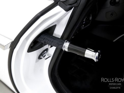 Used 2024 Rolls-Royce Spectre w/ Spectre Launch Package image 19