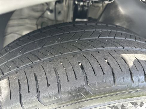 Used 2023 Hyundai Santa Cruz SEL Premium image 12