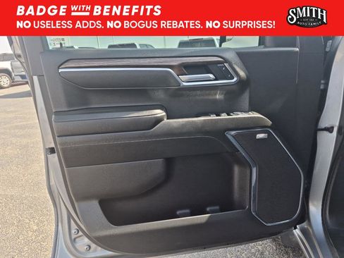 Used 2025 Chevrolet Silverado 1500 LT Trail Boss w/ Convenience Package II AWD/4WD image 15