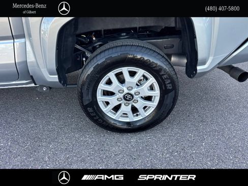 Used 2026 Toyota Tacoma SR5 AWD/4WD image 7