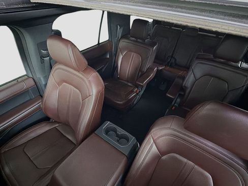 Used 2024 Ford Expedition Max Limited image 16