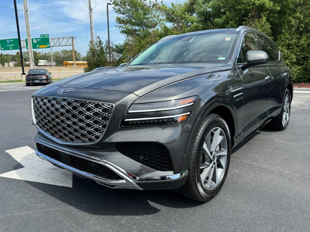 Certified 2026 Genesis GV80 2.5T Advanced AWD/4WD image 8