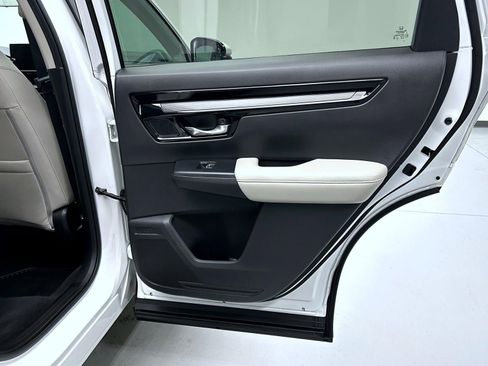 Used 2023 Honda CR-V EX-L image 17