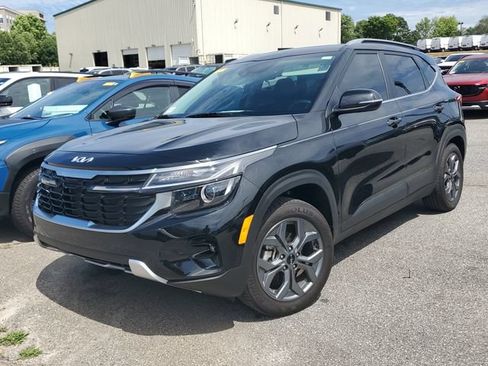 Used 2024 Kia Seltos S FWD image 3