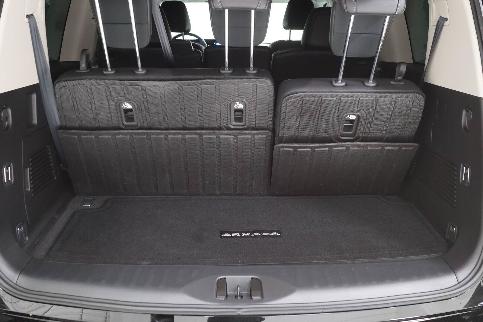 Used 2025 Nissan Armada SV RWD image 26