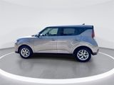Used 2023 Kia Soul LX w/ Option Group 015 image 4
