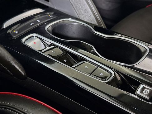 Certified 2023 Buick Envision Essence w/ Sport Touring Package image 14