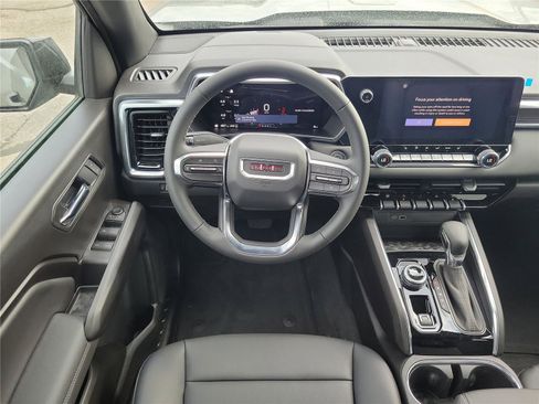 New 2026 GMC Canyon Elevation image 11