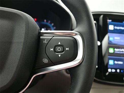 Used 2023 Volvo XC40 B5 Plus w/ Driver Assist Package image 24