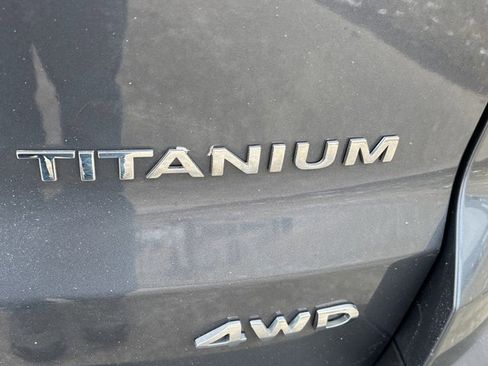 Used 2018 Ford EcoSport Titanium image 13