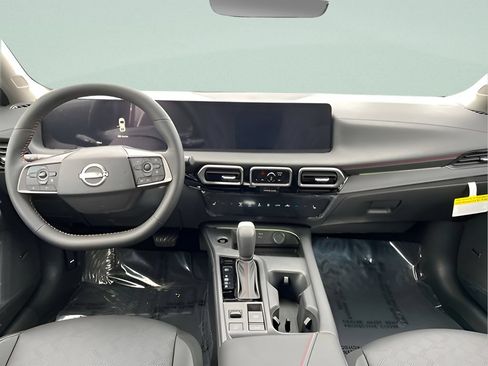 New 2026 Nissan Sentra SR w/ SR Premium Package FWD image 8