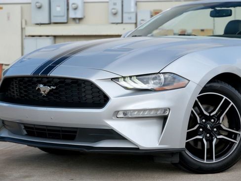 Used 2019 Ford Mustang Premium RWD image 21